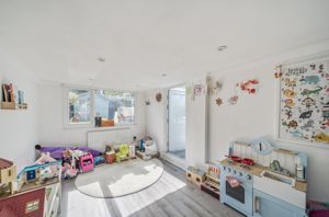 Photo 5- click for photo gallery